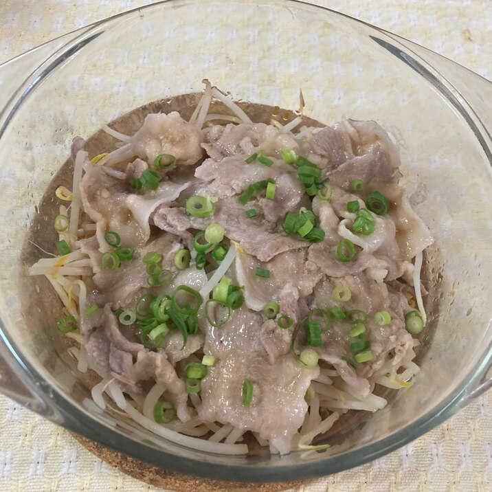 レンジで簡単！豚肉もやし蒸し